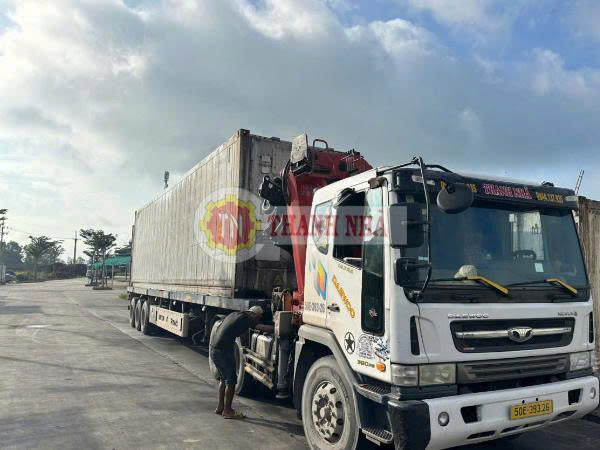 Xe nâng cẩu Thanh Nhã có mặt tại Hậu Giang