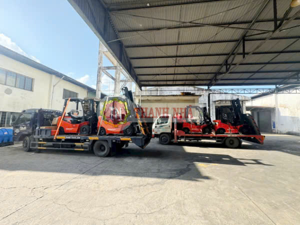 Vận chuyển xe nâng đi Cà Mau