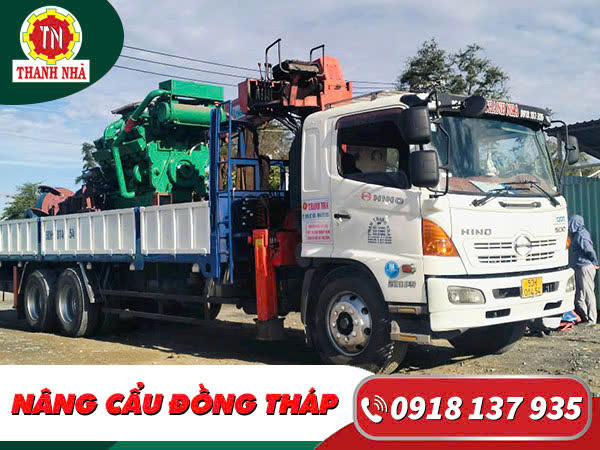 Cho Thuê Xe Cẩu Phục Vụ Lắp Đặt Hệ Thống Ống Khói và Máy Lọc Khí Công Nghiệp Cho Thuê Xe Cẩu Phục Vụ Lắp Đặt Hệ Thống Ống Khói và Máy Lọc Khí Công Nghiệp