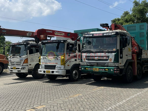 Cho thuê Xe tải cẩu chuyên nghiệp tại thành phố Hồ Chí Minh